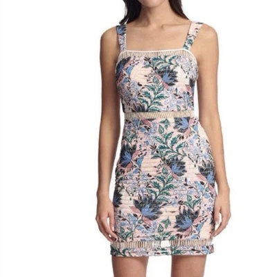 Vestido ajustado rosa floral sin mangas Guess talla 2 Foto 1 de 4