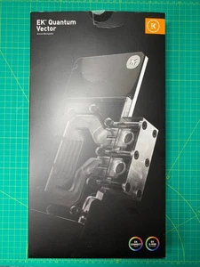 EK-Quantum Vector FTW3 RTX 3080/90 Active Backplate D-RGB Plexi - Picture 1 of 3