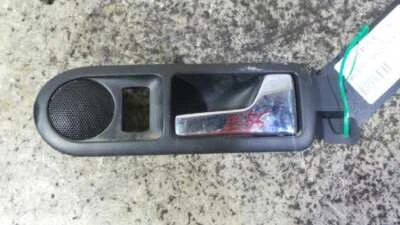 türgriff hinten innen rechts für VOLKSWAGEN PASSAT VARIANT (3B6) 2000 1394737 - Image 1 of 3