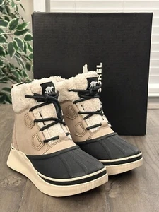 Sorel Women's US7 Out N About IV Chillz Omega Taupe, Black Waterproof Boots - Picture 1 of 15