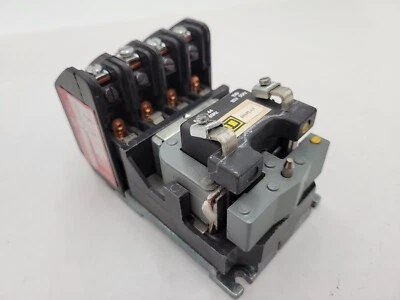 Square D 8903L040 Lighting Contactor 20A 600VAC 4P Coil 120/110V 50/60Hz - Image 1 of 4