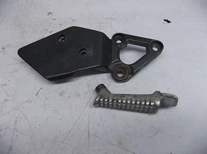 HONDA CB1 400 RIGHT-HAND FRONT FOOTREST + HANGER CB1 400 NC27 - Picture 1 of 1
