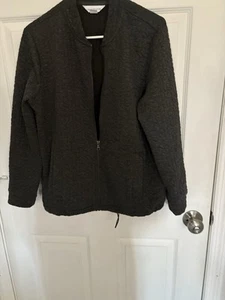 Liz Claiborne Black Lightweight Stylish Jacket. Zip Up With Pockets, Large - Picture 1 of 6