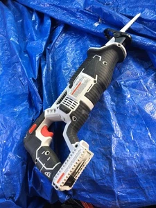 USED ONE TIME Porter Cable PCC670 Reciprocating Saw 20V Volt Max Tool No Battery - Picture 1 of 6