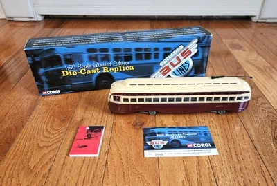 CORGI TORONTO TRANSIT CO TTC CANADA PCC STREETCAR TROLLEY 1:50 DIECAST #US55025 - Image 1 of 4