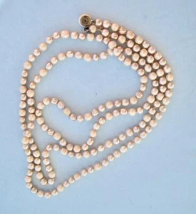 Collar largo vintage de perlas barrocas 60 pulgadas broche de botón blanco de una sola hebra - Imagen 1 de 8