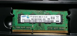1GB Memoria RAM Samsung NF210-A01AU (DDR3-8500) Memoria Laptop - Foto 1 di 2