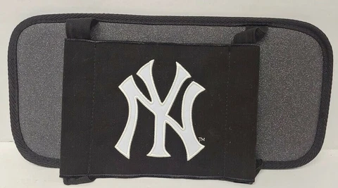New York Yankees Baseball Car Visor NY CD Disc Wallet MLB Baseball Team Logo Cover