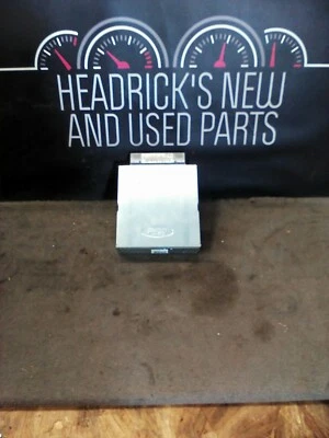 Módulo de control del motor Mazda B3000 1998 Foto 1 de 3