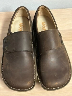 Alegria Slip-on Leather Shoes Size 40 (9.5)  DEI-7714 - Image 1 of 4
