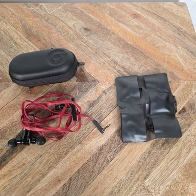 Beats by Dr .Dre Tour  In-Ear Headphones with Remote & Mic for iPhone5/6/7  Red  - Image 1 of 4