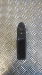 Commande de lève vitre arrière - CITROEN C4 II (2) PHASE 1 - 9670298277 - Picture 1 of 6