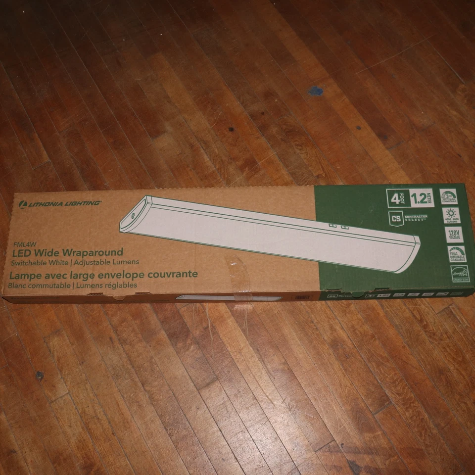 (1-Pak) Iluminación Lithonia Bajo Perfil Carcasa Ancha LED Envoltura 48" 27767Y Foto 1 de 4