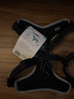 Botas y Barkley Arnés Reflectante Medio para Perros Ajustable Negro Hasta 90lbs Foto 1 de 4