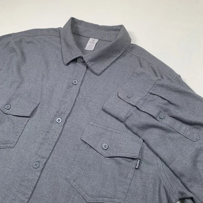 Camisa de franela con botones de manga larga Hurley para hombre XL gris oscuro bolsillos con solapa al aire libre Foto 1 de 4