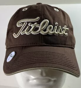 Titleist Cappello Golf Berretto Cinghia Regolabile Schiena Nuova Era Marrone Z21 Nuovo!! - Foto 1 di 7