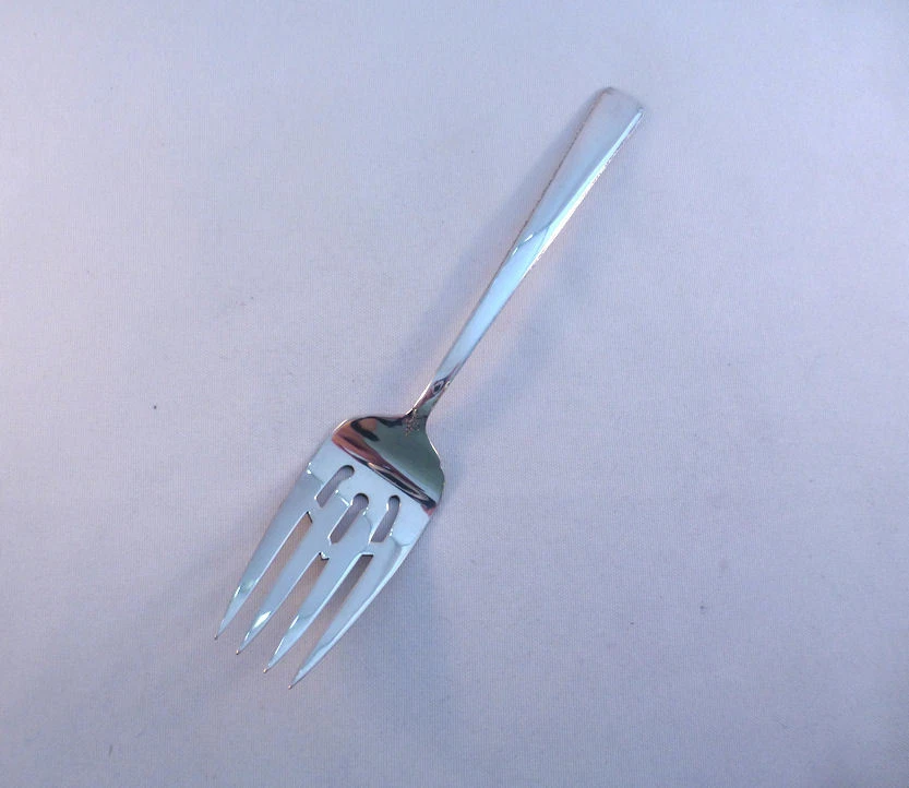 OLD LACE-TOWLE STERLING COLD MEAT FORK - Image 1 of 1