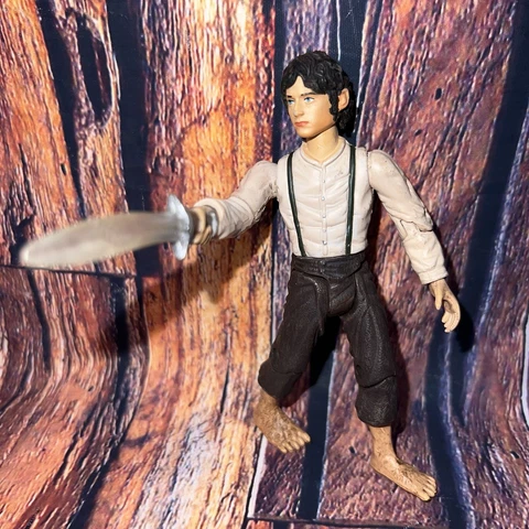 VTG 2002 Marvel Lord Of The Rings Frodo Baggins Push Action Figure READ Cover