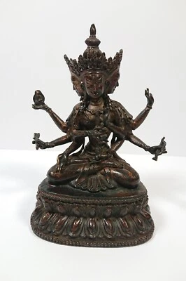 Antique Chinese / Tibetan Bronze Sculpture, Usnisa Vijaya - Image 1 of 4