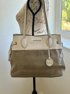 Michael Kors Marina Tan & White Canvas mit Faux? Leder North South Tasche Handtasche - Bild 1 von 21