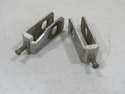 1987 YAMAHA YZ490 ЗАДНИЙ МОСТ ЦЕПИ РЕГУЛЯТОРЫ - Изображение 1 из 2