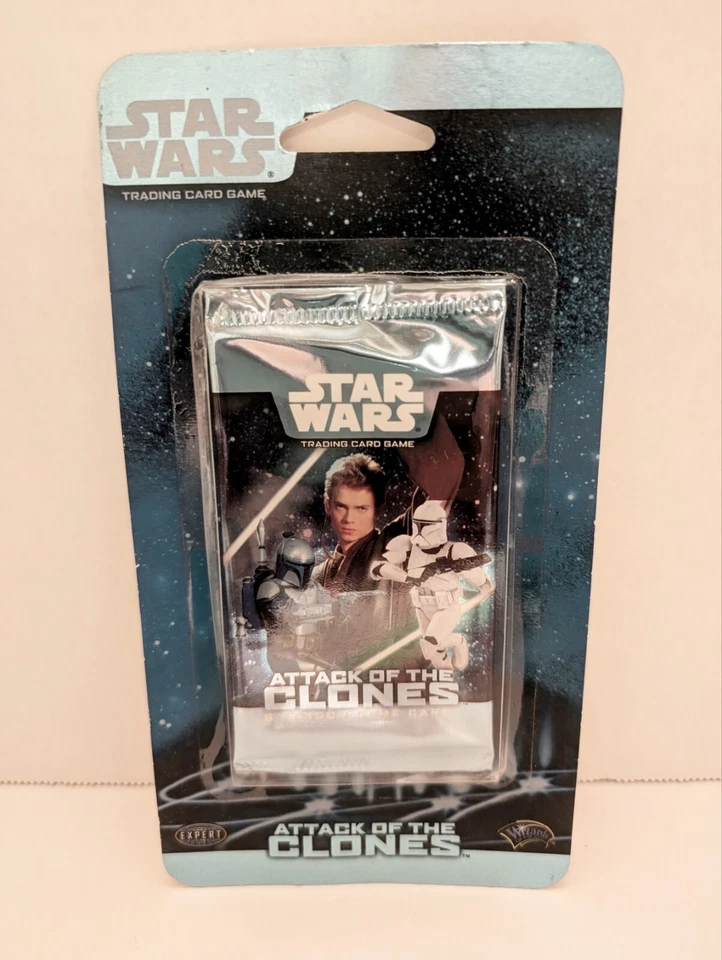 1 paquete de tarjetas coleccionables Star Wars de Attack of the Clones sin abrir NUEVAS en tarjeta Foto 1 de 2