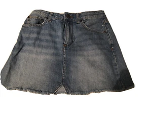 BDG Urban Outfitters minigonna jeans blu denim taglia xsmall orlo sfilacciato - Foto 1 di 5