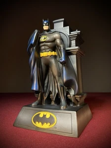 Batman Dark Knight Coin Bank - 1990er - Building Pose - MII / DC Comics (s03) - Bild 1 von 6