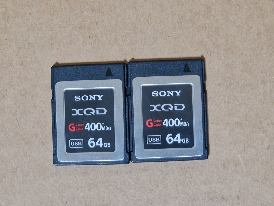 2 tarjetas de memoria Sony XQD serie G 400 MB/s de 64 GB Foto 1 de 1