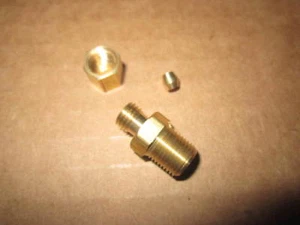 1/8" compression x 1/8" male npt GAUGE OIL LINE FITTING WITH CRUSH SLEEVE - Bild 1 von 1