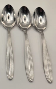 Reed & Barton Jubilee Stainless Soup Spoons Set of 3 - 7 3/8 " - Picture 1 of 2