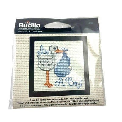 Kit de punto de cruz contado Bucilla Its A Boy 3x3 pulgadas 14 quilates Aida #45902 Foto 1 de 4