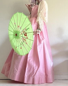 Clifton Wilhite rosa festliches Kleid 60er Jahre Perlen - Bild 1 von 8