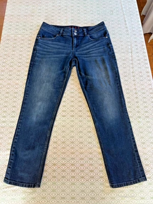 Jeans Elle Paris, Denim, Azul Oscuro, Para Mujer Talla Seis, Nuevos sin Etiquetas Foto 1 de 4
