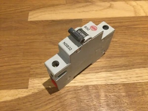 WYLEX 32 AMP CURVE B 6kA MCB CIRCUIT BREAKER NSB32