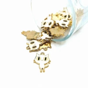 4, 20 or 50 BULK pcs White Enamel Cat Charms - US Seller - WH1170 - Picture 1 of 4
