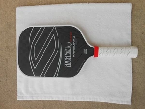 INVIKTA VINGUARD PRO PICKLEBALL PADDLE 16mm 7.9 OZ. - Picture 1 of 6
