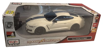 Maisto Tech R/C 1:24 Scale 2.4 Ford Shelby GT350, White Brand New 1:14 Age 8+ - Image 1 of 3