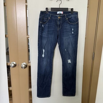 Cabi Womens 8 Blue Medium Wash Mid Rise Slim Boyfriend Style# 3045 Jeans Denim - Image 1 of 4