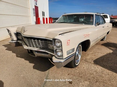 Правый задний фонарь для пассажира подходит для 1967 CADILLAC CALAIS 1282260 - Изображение 1 из 4