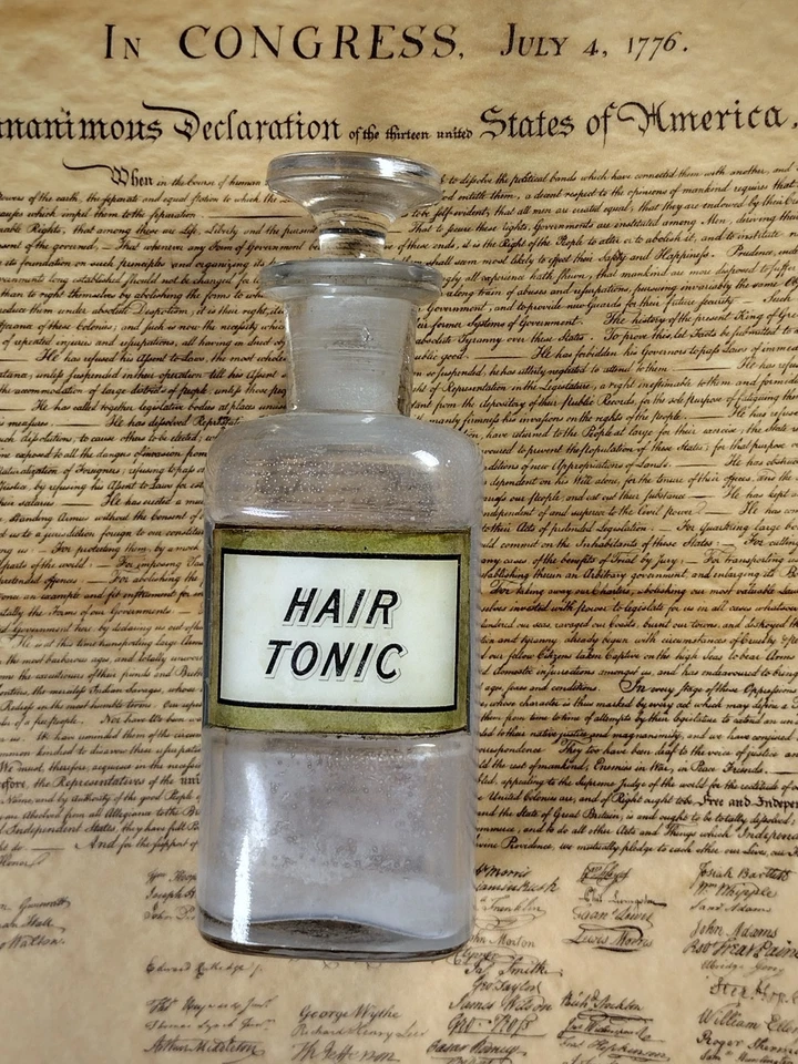 Antigua etiqueta debajo del vidrio botella peluquería tónico para el cabello de colección Foto 1 de 4