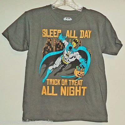 Halloween Batman Trick or Treat All Night Youth Boys T-shirt (Small - XLarge) - Image 1 of 2