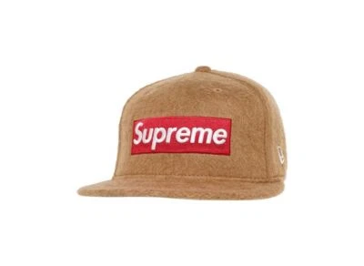 Logotipo de caja de lana cepillada Supreme New Era marrón Foto 1 de 4