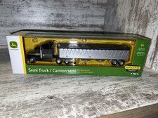 1/64th Scale John Deere Semi Truck Grain Hauler Hopper Bottom Ertl