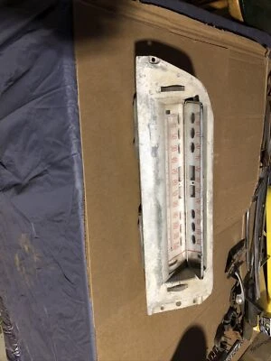 Buick Invicta 1960 tablero espejo calibre bisel panel de instrumentos velocímetro Foto 1 de 4