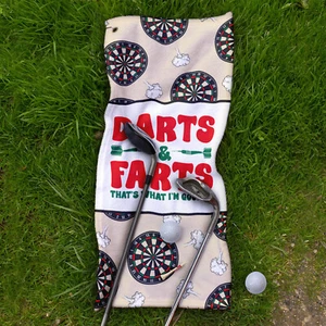 Dardi E Flatulenze - Asciugamano Divertente Da Golf Per Dardi - Bild 1 von 4