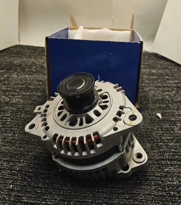 Alternador de repuesto 11119A para NISSAN FRONTIER 05-19 SUZUKI EQUATOR 2009-2012 Foto 1 de 4