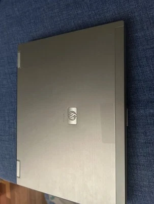 computer portatile usato - Immagine 1 di 4