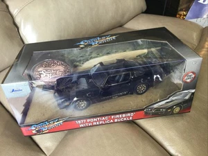 NUEVO Pontiac Firebird 1977 Jada Toys 30998 Hollywood Rides Smokey and the Bandit - Imagen 1 de 6