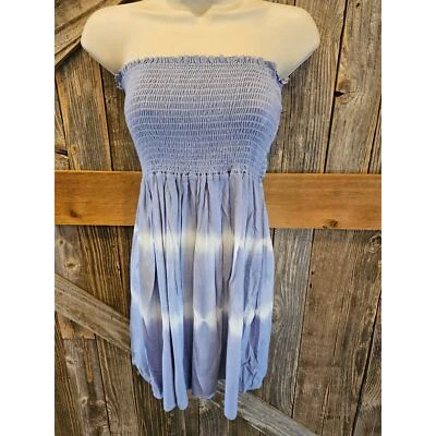 Mona b sz 中号缩褶胸部 y2k tiedye 蓝色斜纹上衣 海滩 夏季 二手状况完好 美国 — 第 1/4 张图片